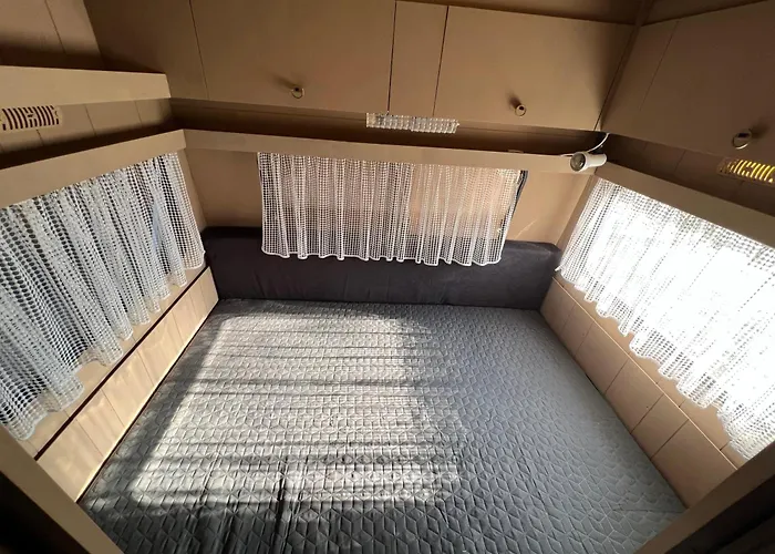 Kamp alanı лятна каравана “айтата”