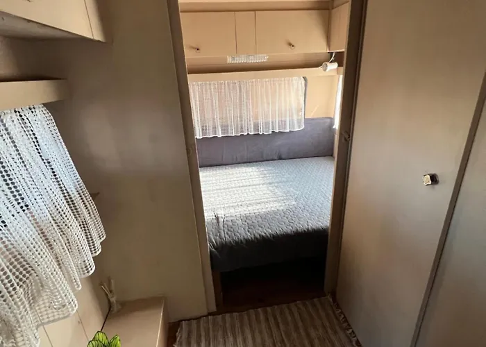 Къмпинг лятна каравана “айтата” Китен